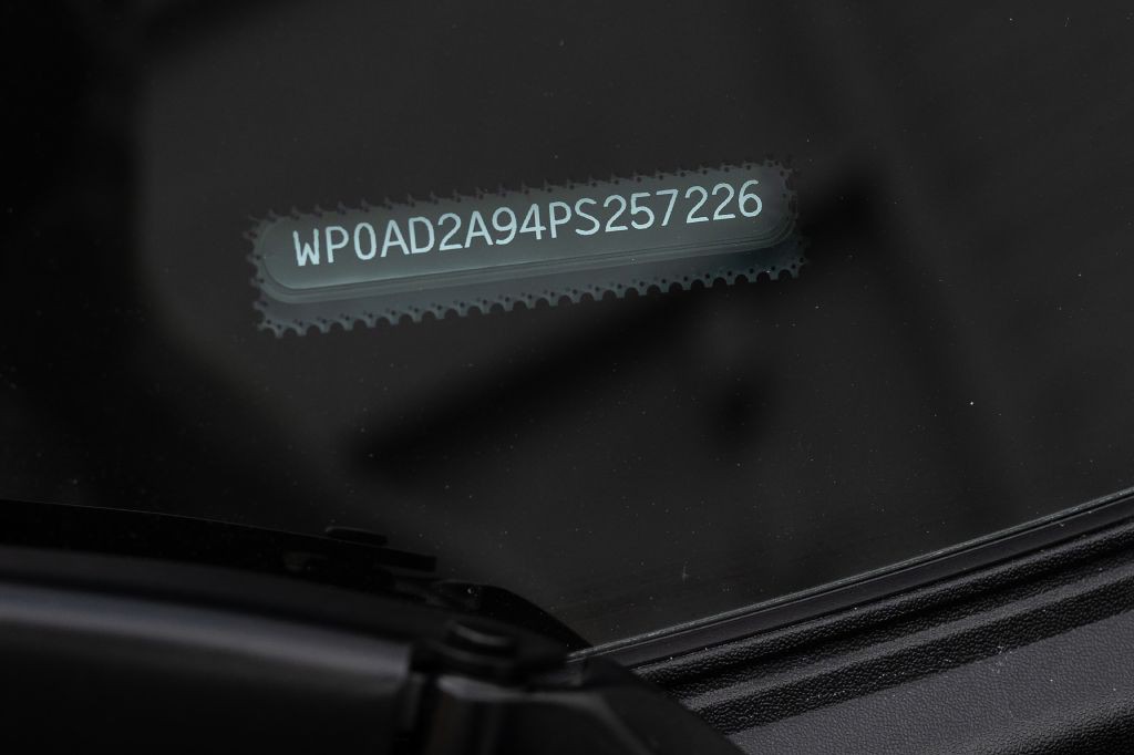 2023 Porsche 911 Image 21