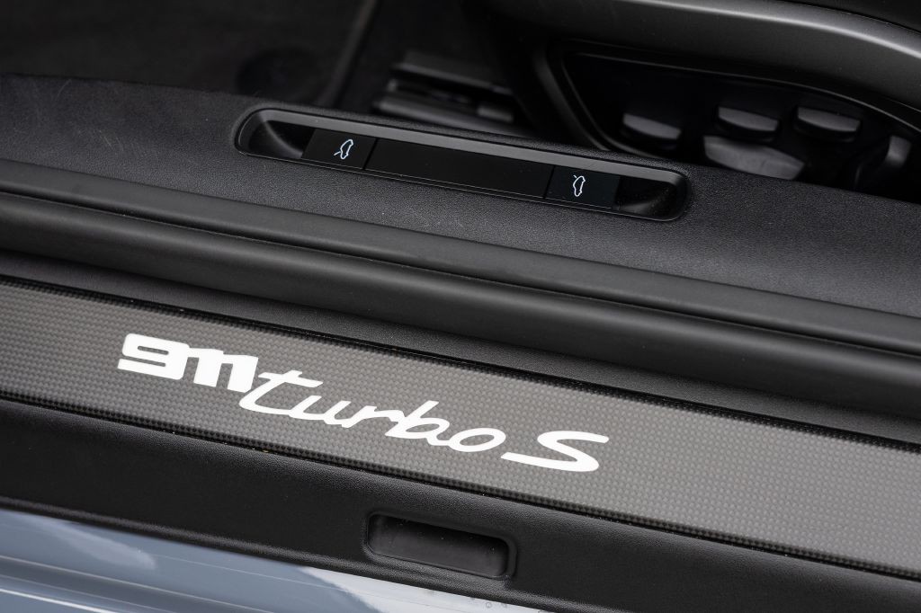 2023 Porsche 911 Image 23