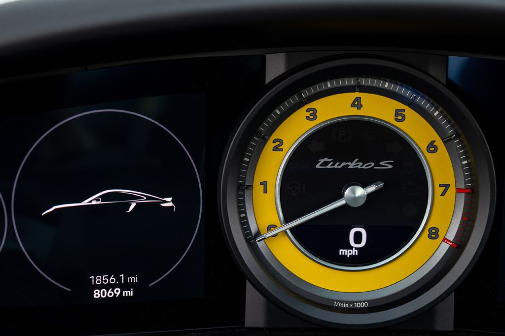 2023 Porsche 911 Image 24