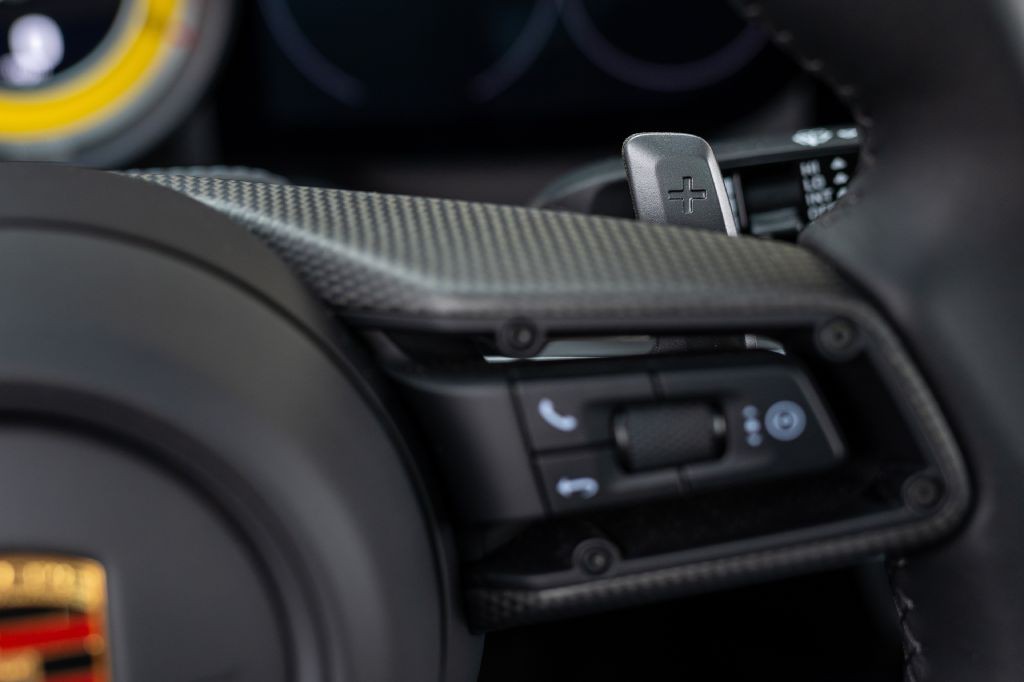 2023 Porsche 911 Image 29