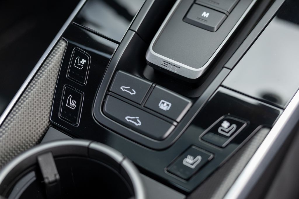 2023 Porsche 911 Image 45