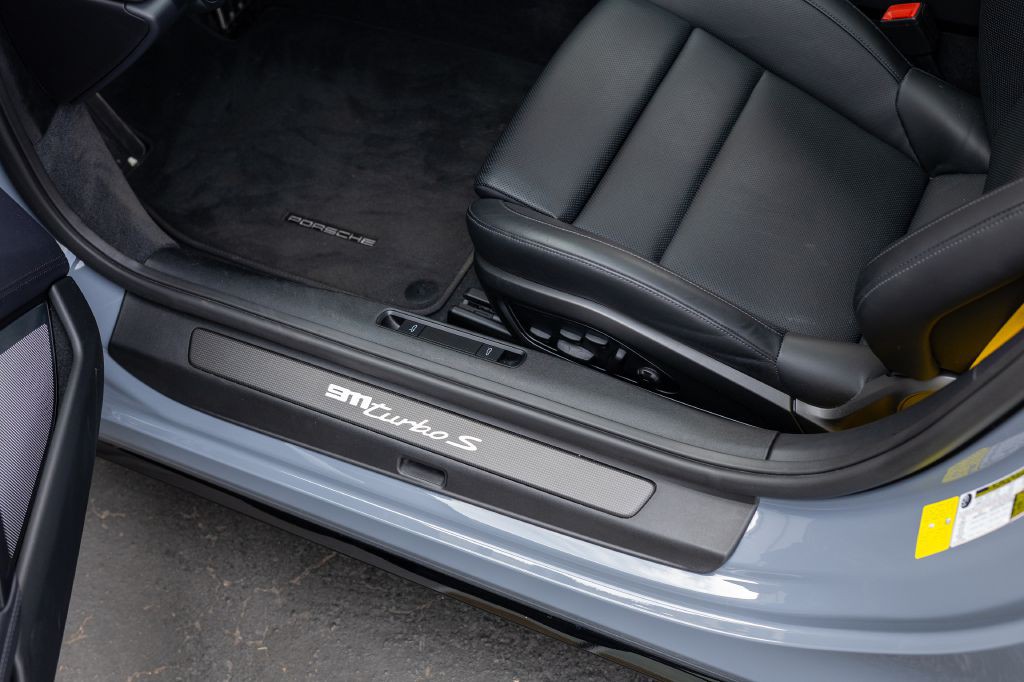 2023 Porsche 911 Image 64