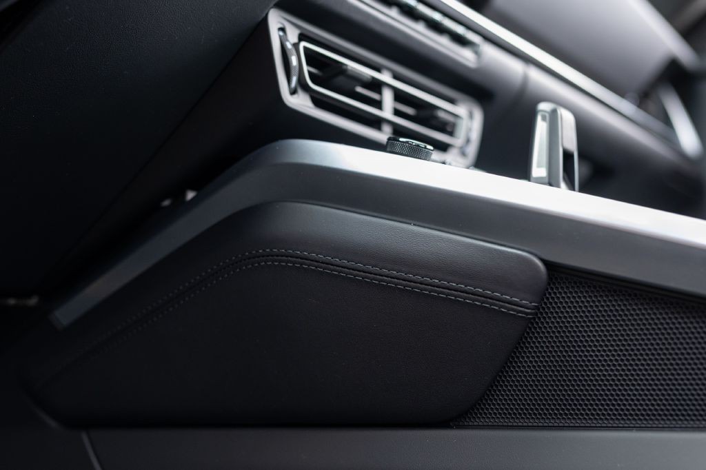 2023 Porsche 911 Image 102