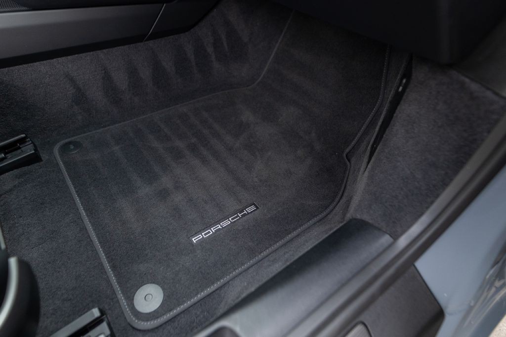 2023 Porsche 911 Image 114