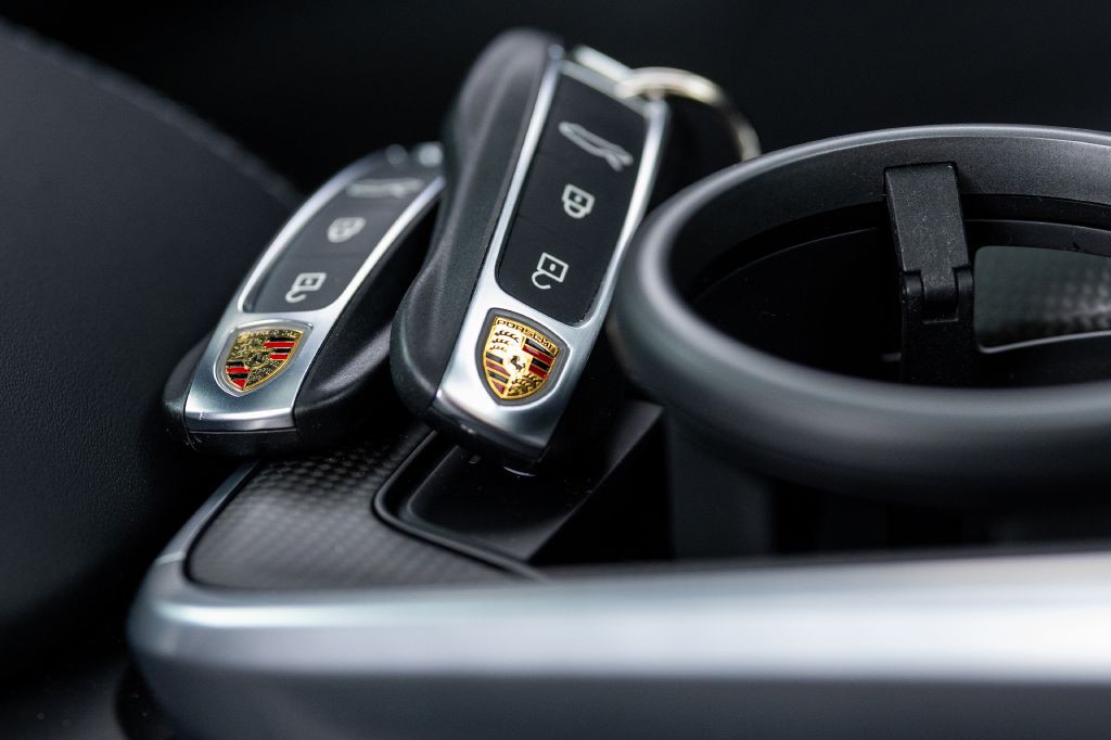 2023 Porsche 911 Image 126