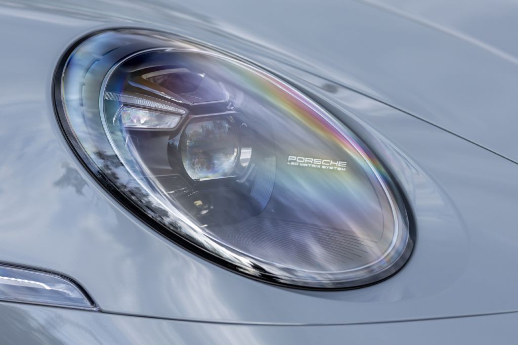 2023 Porsche 911 Image 150