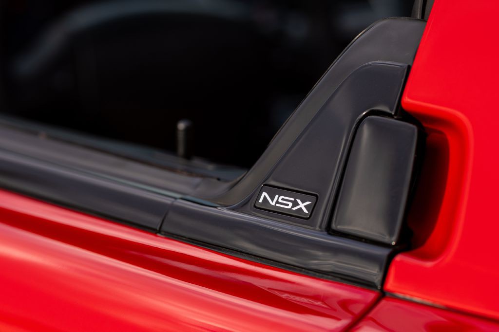 2005 Acura NSX Image 39