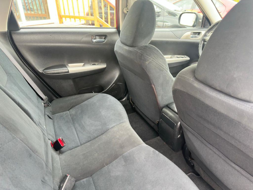 2010 Subaru Impreza Image 12