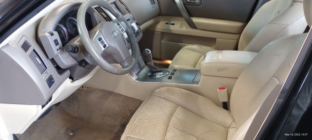 2007 INFINITI FX35 Image 9