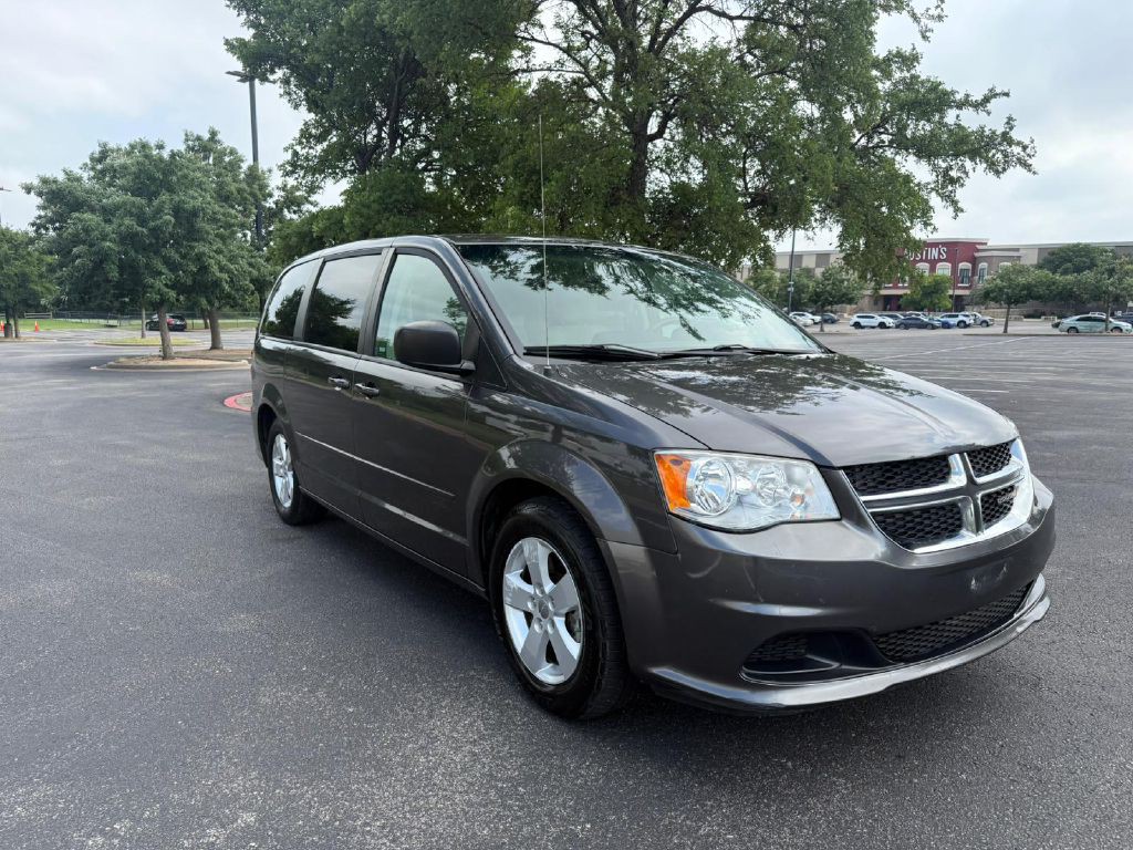 2015 Dodge Grand Caravan Image 2