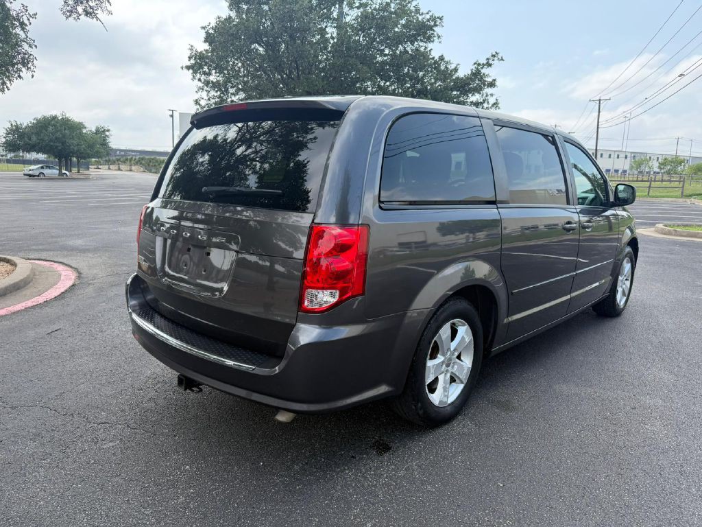 2015 Dodge Grand Caravan Image 4