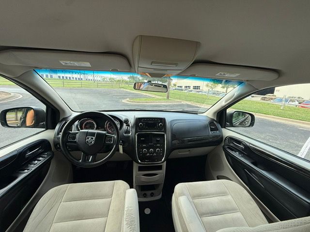 2015 Dodge Grand Caravan Image 10