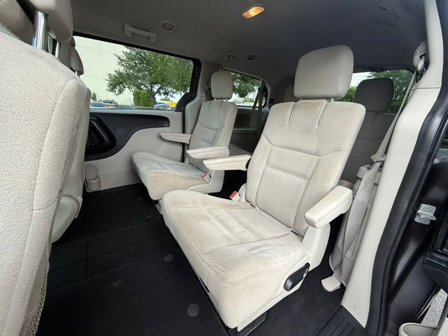 2015 Dodge Grand Caravan Image 12