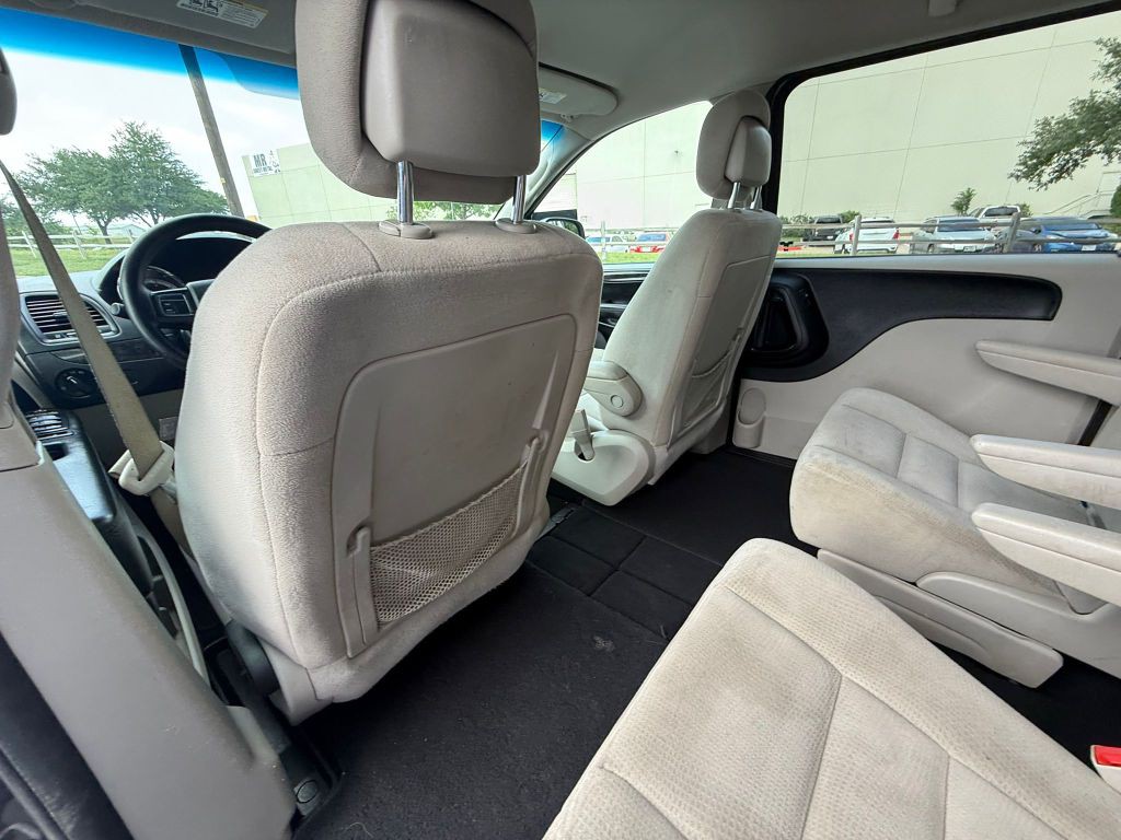 2015 Dodge Grand Caravan Image 15