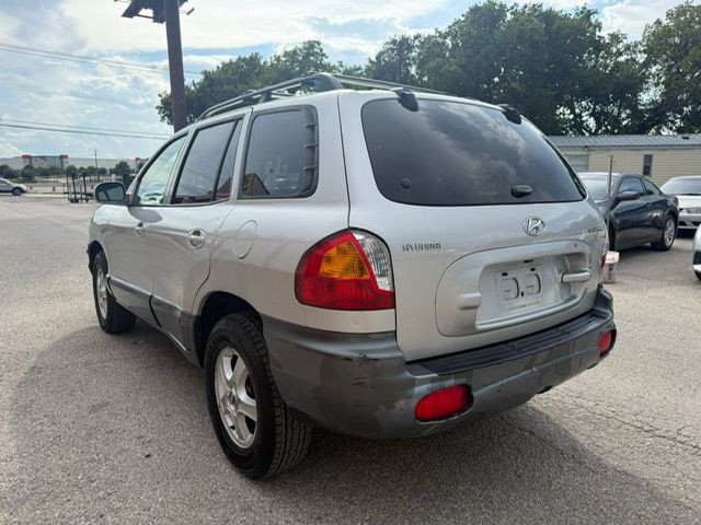 2004 Hyundai Santa Fe Image 2