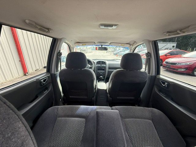 2004 Hyundai Santa Fe Image 17