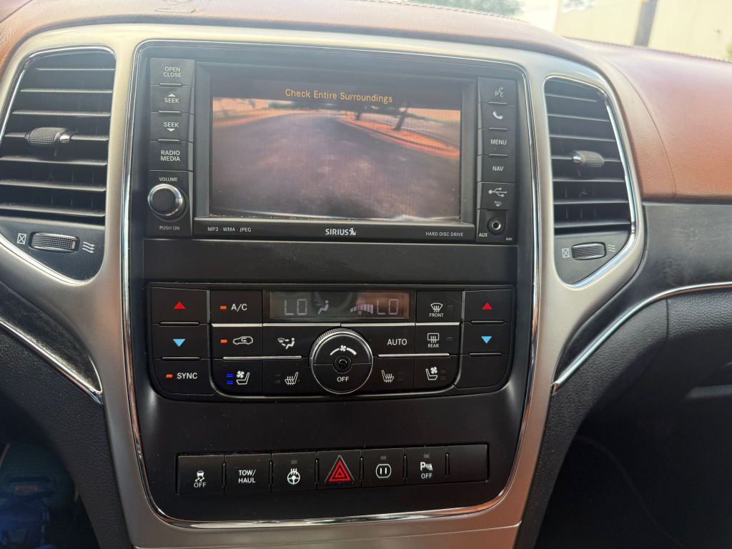 2012 Jeep Grand Cherokee Image 15