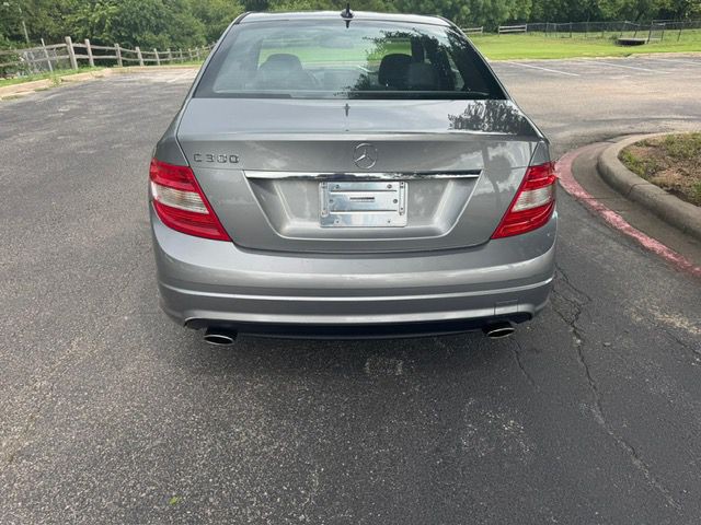 2011 Mercedes-Benz C-Class Image 5