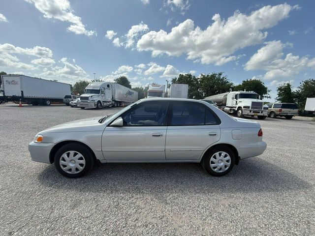 2002 Toyota Corolla Image 8