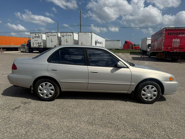 2002 Toyota Corolla Image 13