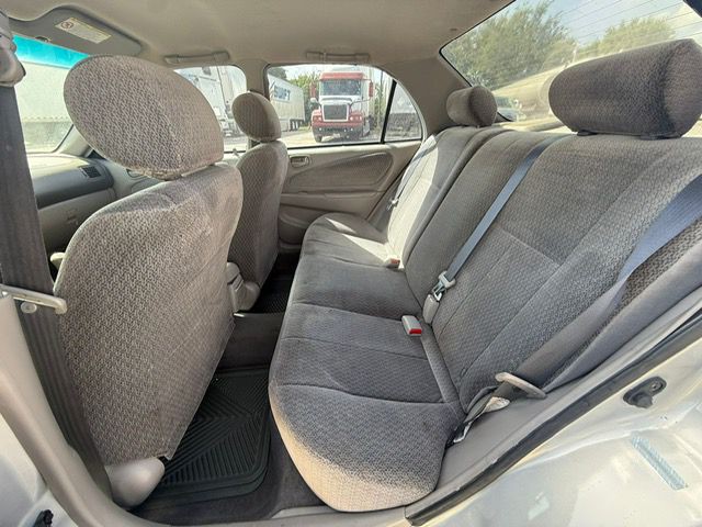 2002 Toyota Corolla Image 14