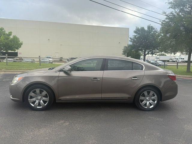 2011 Buick Lacrosse Image 7