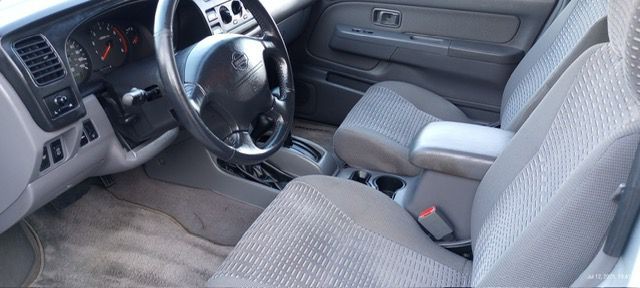 2000 Nissan Xterra Image 10