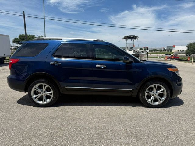 2012 Ford Explorer Image 8