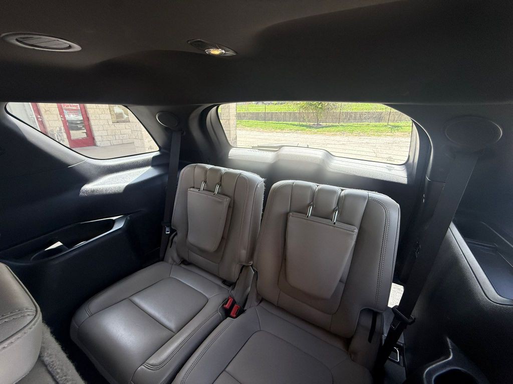 2012 Ford Explorer Image 21