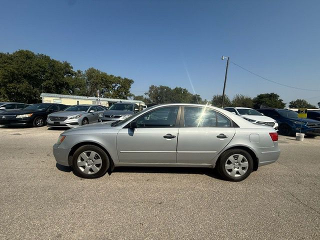 2010 Hyundai Sonata Image 6