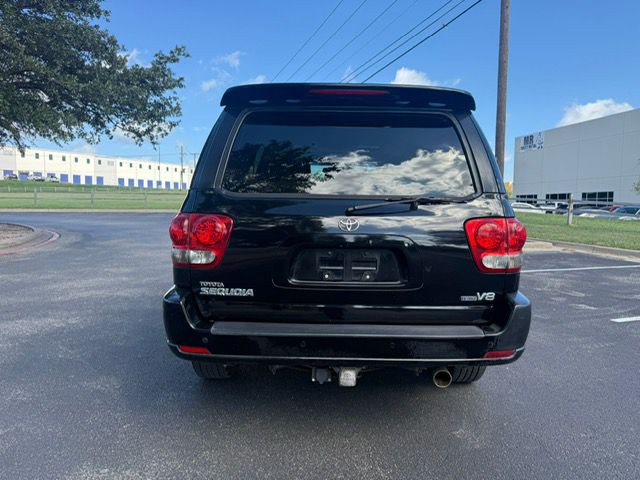 2006 Toyota Sequoia Image 4