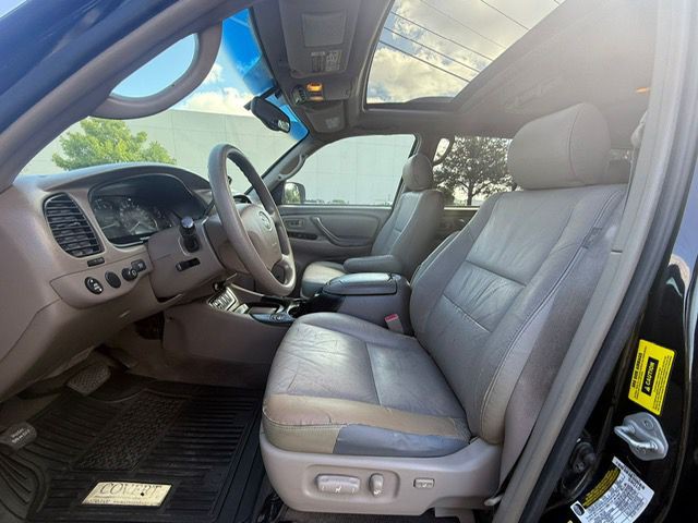 2006 Toyota Sequoia Image 12