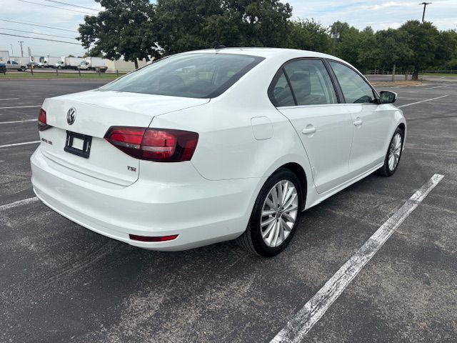 2016 Volkswagen Jetta Image 6