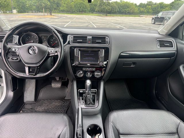 2016 Volkswagen Jetta Image 8