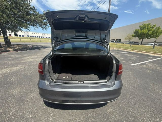 2017 Volkswagen Jetta Image 15