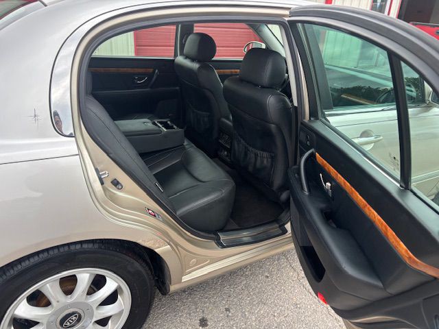 2005 Kia Amanti Image 9
