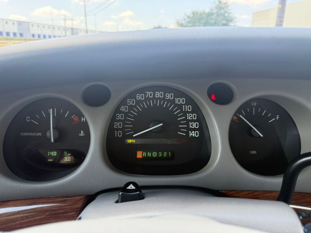 2003 Buick LeSabre Image 12