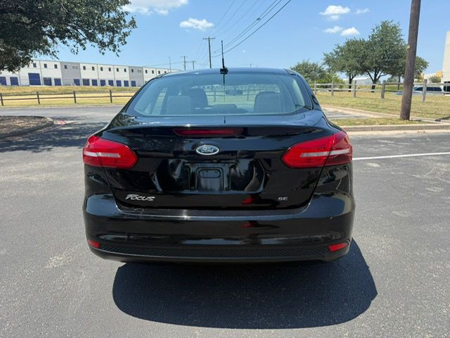2017 Ford Focus Image 6
