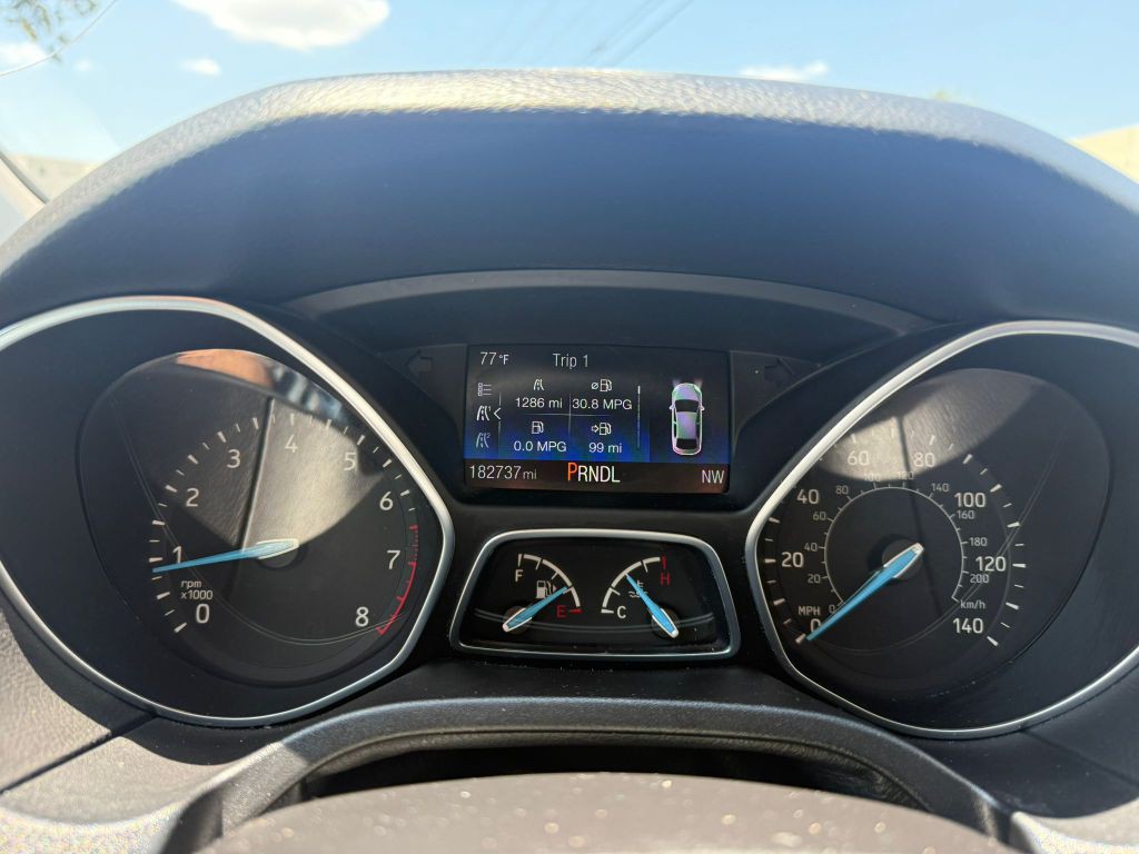 2017 Ford Focus Image 10