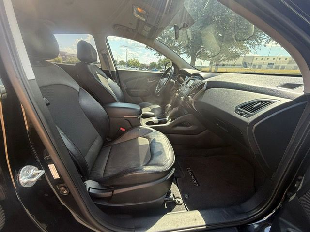 2015 Hyundai Tucson Image 15