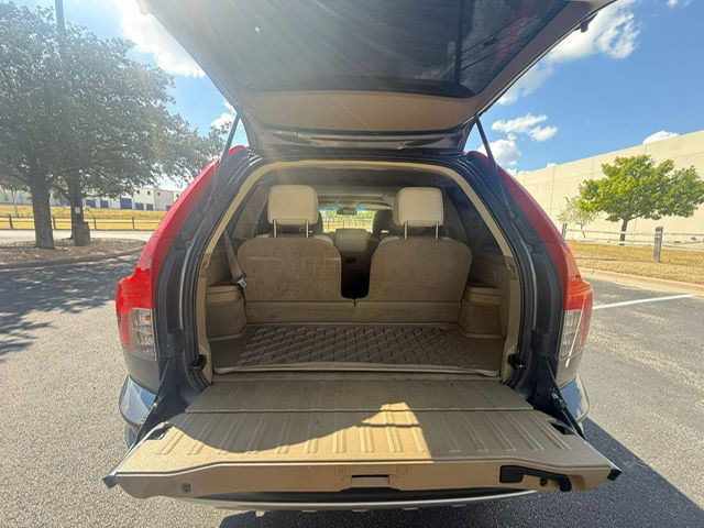 2008 Volvo XC90 Image 10
