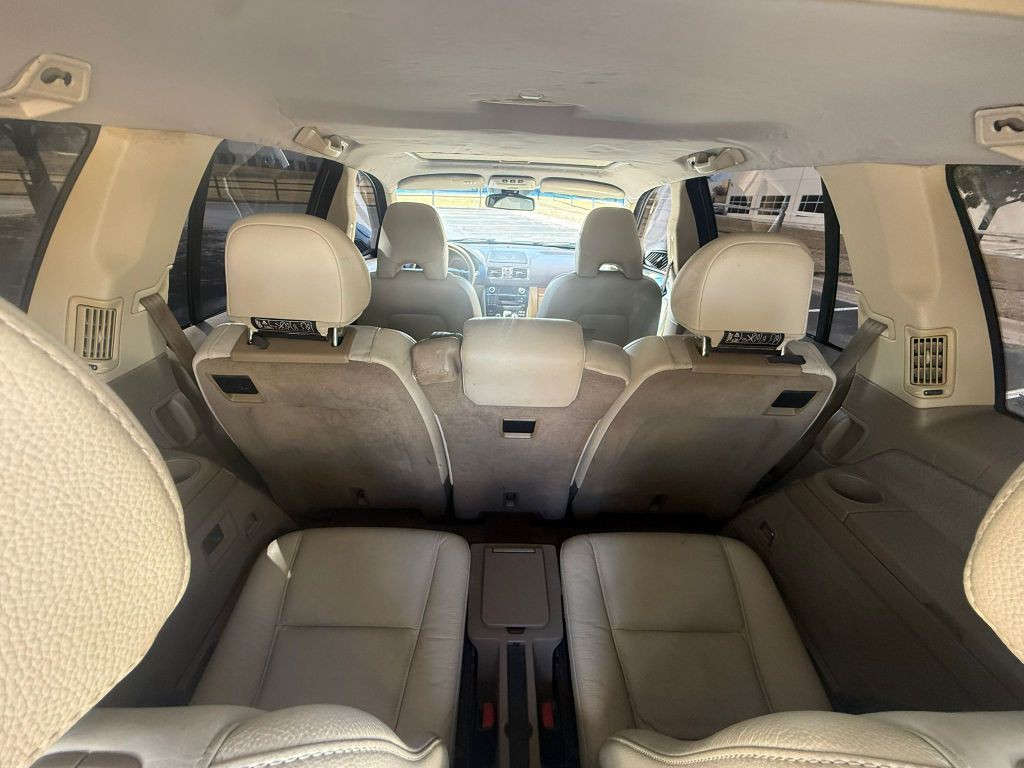 2008 Volvo XC90 Image 11