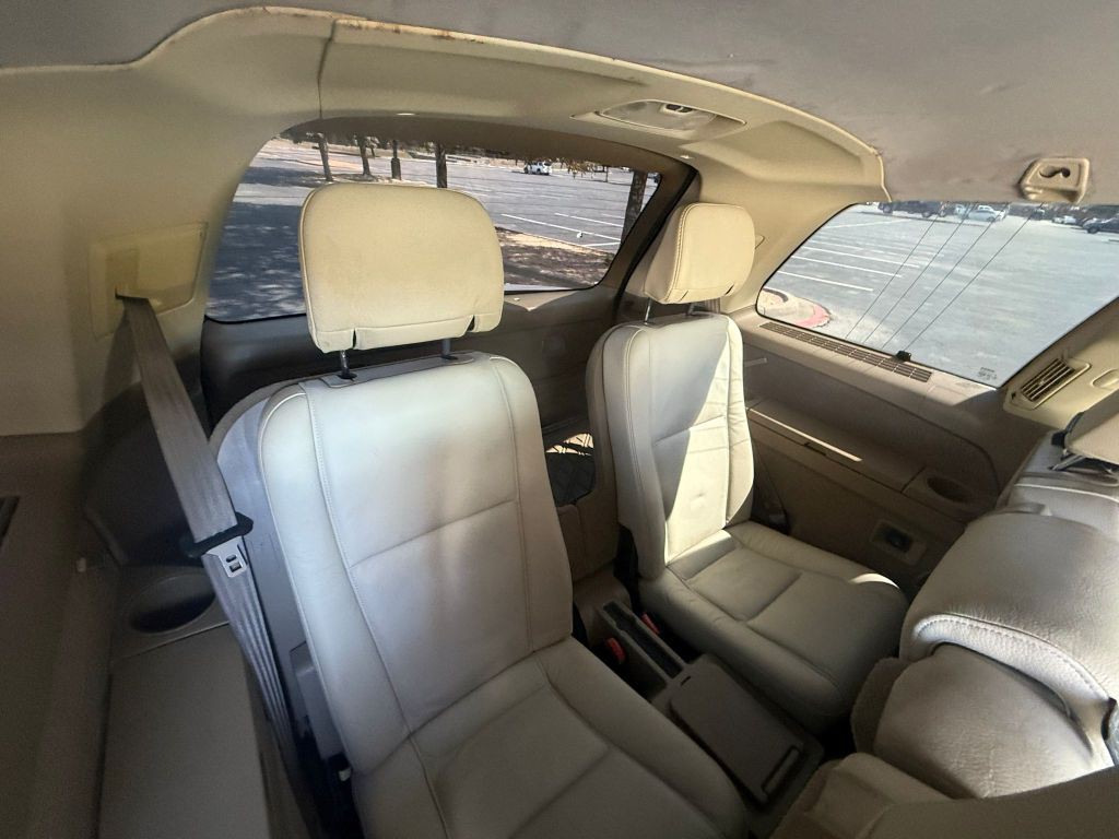 2008 Volvo XC90 Image 12
