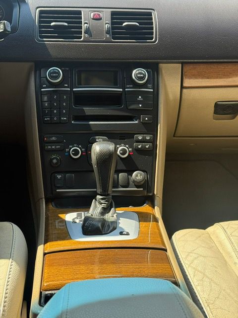 2008 Volvo XC90 Image 18