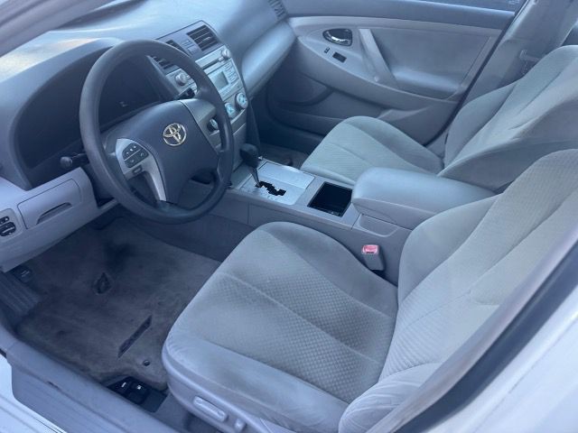 2009 Toyota Camry Image 10