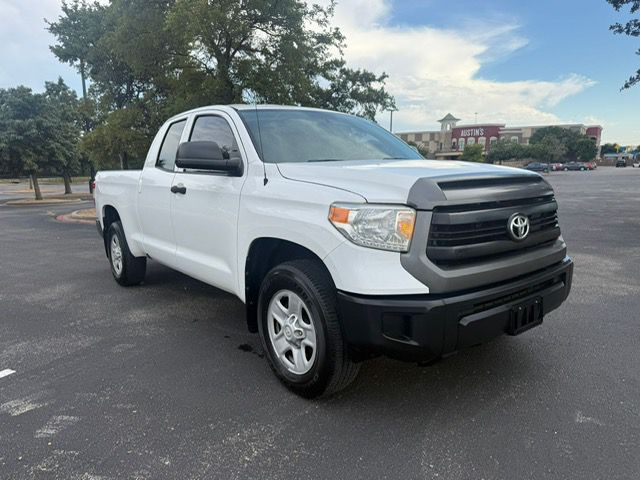 2017 Toyota Tundra Image 9