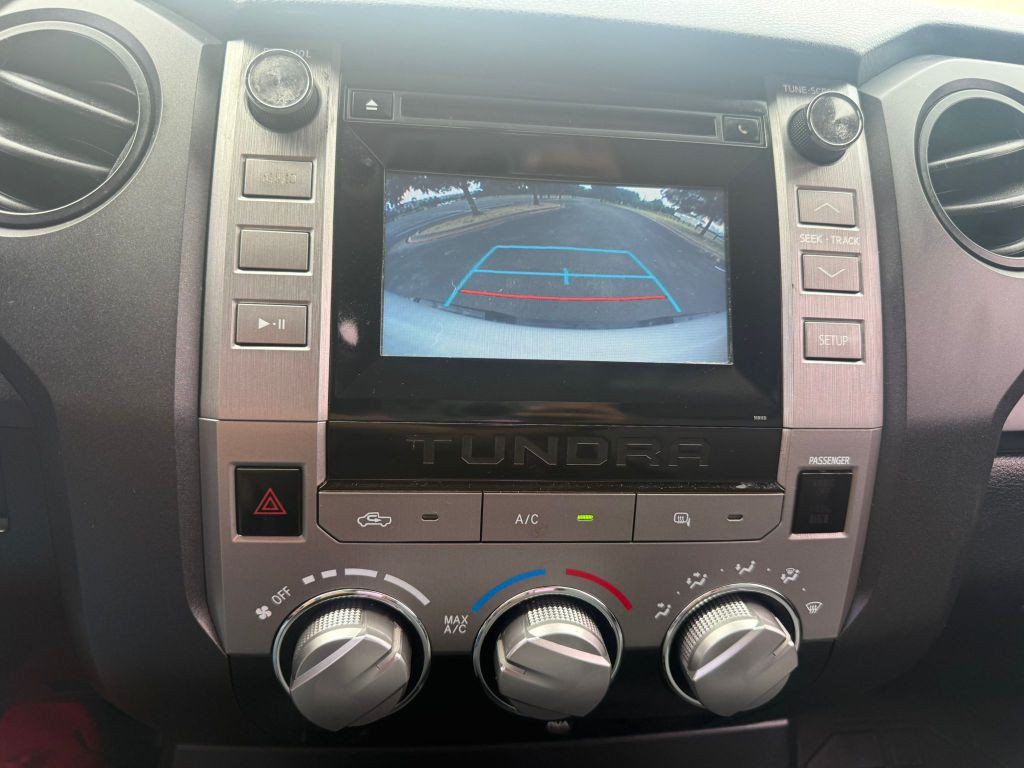 2017 Toyota Tundra Image 14