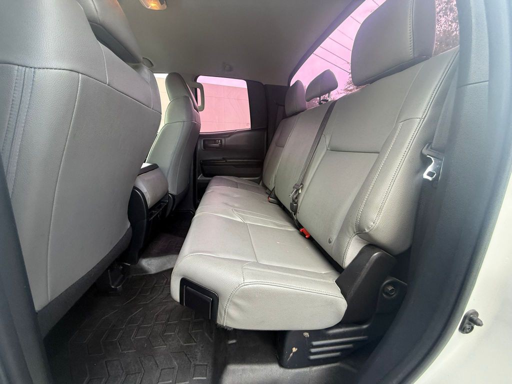 2017 Toyota Tundra Image 17