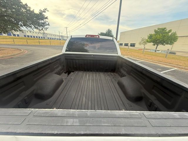 2017 Toyota Tundra Image 18