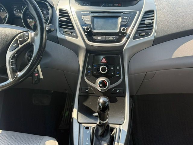 2014 Hyundai Elantra Image 13